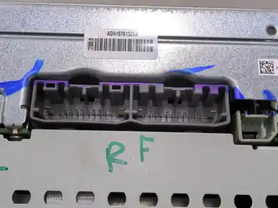 Peça sobressalente para automóvel em segunda mão sistema de áudio / rádio cd por fiat freemont (345_) 2.0 jtd 4x4 referências oem iam p05091128ae  