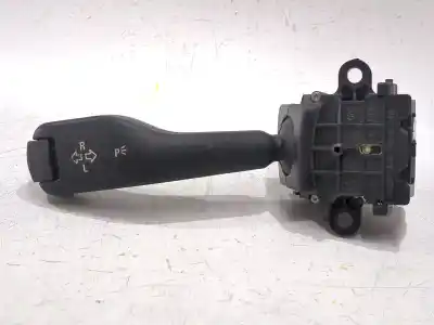 Peça sobressalente para automóvel em segunda mão Comutador De Piscas  por BMW X3 (E83) 2.0 sd Referências OEM IAM 363668 01104010  