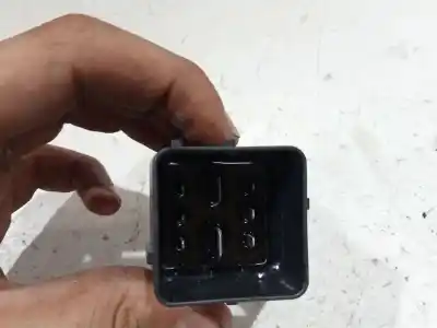 Pezzo di ricambio per auto di seconda mano relè per citroen c-elysee (dd_) 1.5 bluehdi 100 riferimenti oem iam 9803299780  