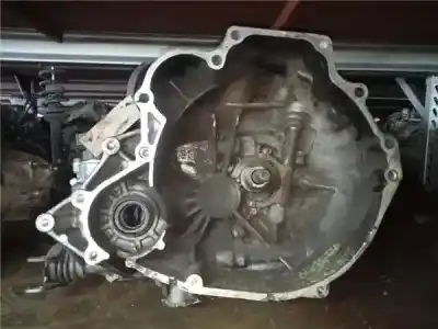 Peça sobressalente para automóvel em segunda mão CAIXA DE VELOCIDADES por NISSAN PRIMERA BERLINA (P11) 1.8 16V CAT Referências OEM IAM 2J6  