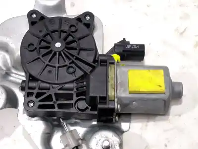 Second-hand car spare part passenger side right window regulator for ssangyong tivoli 1.6 xdi 160 oem iam references   