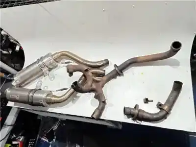 Peça sobressalente para automóvel em segunda mão ESCAPAMENTO COMPLETO por DUCATI MONSTER 620 MONSTER 620 Referências OEM IAM ME067 E57 92R 01 TITANIO  