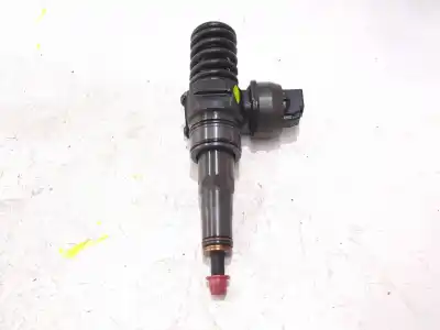 Second-hand car spare part INJECTOR for SEAT IBIZA (6J5) 1.9 TDI OEM IAM references 0414720313 038130073B  