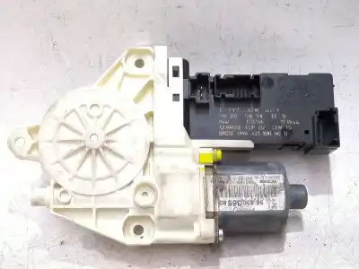 Second-hand car spare part RIGHT FRONT WINDOW MOTOR for PEUGEOT 407 SW (6E_) 2.2 16V OEM IAM references 0130822201 9663036580  
