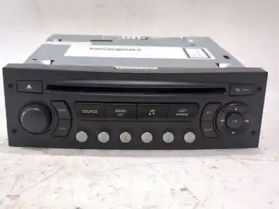 Peça sobressalente para automóvel em segunda mão SISTEMA DE ÁUDIO / RÁDIO CD por CITROEN C4 I (LC_)  Referências OEM IAM 9660646877  