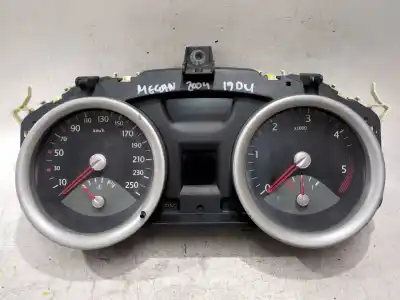Pezzo di ricambio per auto di seconda mano PANNELLO DEGLI STRUMENTI per RENAULT MEGANE II BERLINA 5P 1.9 dCi Diesel Riferimenti OEM IAM 8200399700B  