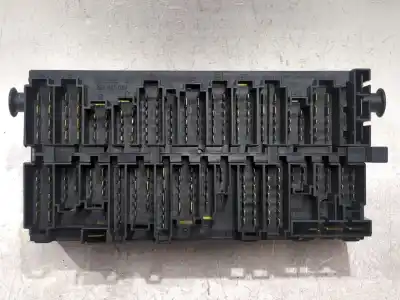 Pezzo di ricambio per auto di seconda mano SCATOLA RELÈ/FUSIBILI per VOLKSWAGEN PASSAT B5 VARIANT (3B5) 2.5 TDI Riferimenti OEM IAM 357937039  