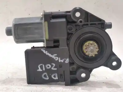 Second-hand car spare part right front window motor for renault megane iii fastback (bz0/1_, b3_) 1.5 dci (bz09, bz0d, bz1w, bz29, bz14) oem iam references 807301396r   Second-hand car spare part right front window motor for renault megane iii fastback (bz0/1_, b3_) 1.5 dci (bz09, bz0d, bz1w, bz29, bz14) oem iam references 807301396r