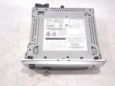 Second-hand car spare part audio system / radio cd for renault megane iii fastback (bz0/1_, b3_) 1.5 dci (bz09, bz0d, bz1w, bz29, bz14) oem iam references e210r0411174 a2c32333006   Second-hand car spare part audio system / radio cd for renault megane iii fastback (bz0/1_, b3_) 1.5 dci (bz09, bz0d, bz1w, bz29, bz14) oem iam references e210r0411174 a2c32333006