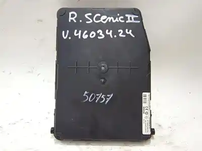Pezzo di ricambio per auto di seconda mano SCATOLA RELÈ/FUSIBILI per RENAULT SCENIC II (JM) (2003->) 1.5 dCi (JM1F) Riferimenti OEM IAM 8200606824 S118400140  