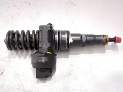 Second-hand car spare part INJECTOR for SEAT CORDOBA BERLINA (6L2)  OEM IAM references 038130073AG 0414720215  