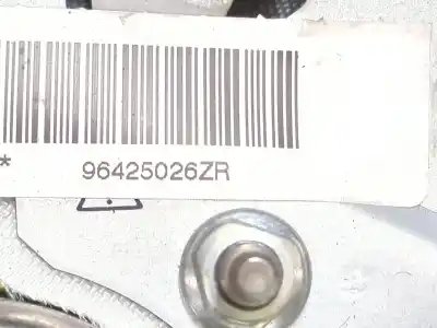 Автозапчастина б/у передня ліва подушка безопасности для peugeot 206 fastback (2a/c) 1.1 i посилання на oem iam 96425026zr  