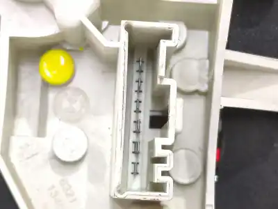 Second-hand car spare part left tailgate light for bmw 1 (e81) 118 d oem iam references 718495505  