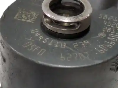 Pezzo di ricambio per auto di seconda mano iniettore per ford c-max (cb3) 1.6 tdci cat riferimenti oem iam 0445110239  