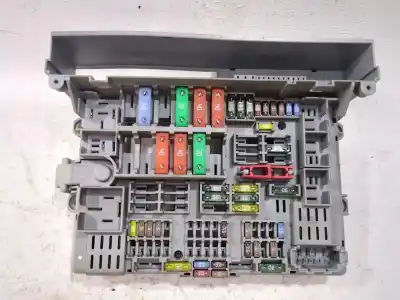 Second-hand car spare part FUSE BOX UNIT for BMW SERIE 3 BERLINA (E90)  OEM IAM references 690662103 B010098800  