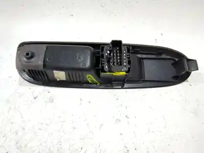 Pezzo di ricambio per auto di seconda mano interruttore alzacristalli anteriore sinistro per renault clio iv (bh_) 1.2 tce 120 (bhau) riferimenti oem iam 8200084003e1  