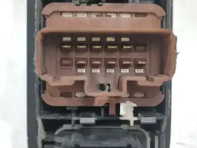 Автозапчасти б/у выключатель левого переднего окна за renault megane ii (bm0/1_, cm0/1_) 1.5 dci (bm02 bm13 bm2a cm02 cm13) ссылки oem iam 156018070  