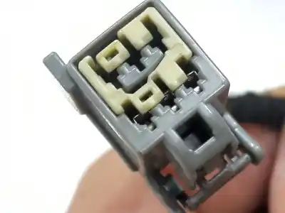 Peça sobressalente para automóvel em segunda mão espelho retrovisor direito por ford focus c-max (dm2) 1.8 tdci referências oem iam 3007740  