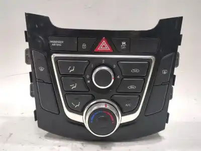 Peça sobressalente para automóvel em segunda mão  por HYUNDAI I30 (GD)  Referências OEM IAM 97250A6040GU  
