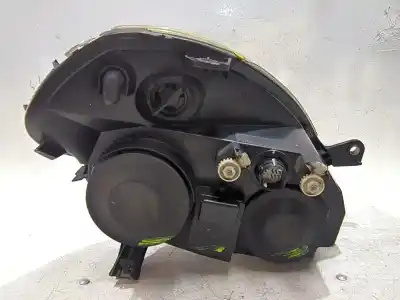 Peça sobressalente para automóvel em segunda mão farol / farolim esquerdo por lancia ypsilon (101) 1.2 8v referências oem iam 27053300l  