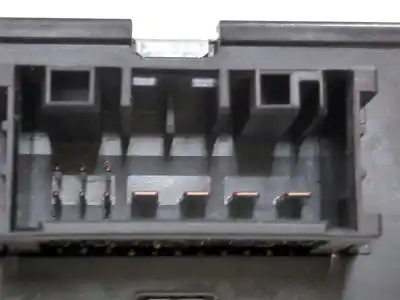 Second-hand car spare part electronic module for bmw 1 (e81) 118 d oem iam references 8es00947920  