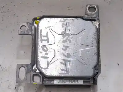Second-hand car spare part airbag control unit for renault clio ii fase ii (b/cb0) 1.4 16v oem iam references 8200277317 0285001537   Second-hand car spare part airbag control unit for renault clio ii fase ii (b/cb0) 1.4 16v oem iam references 8200277317 0285001537