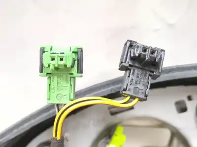 Peça sobressalente para automóvel em segunda mão volante por bmw 1 (e81) 118 d referências oem iam 676989301  