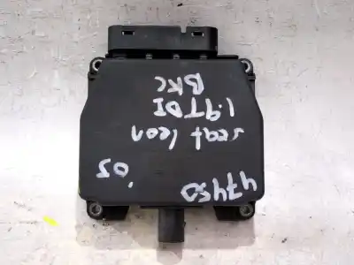 Peça sobressalente para automóvel em segunda mão Bomba De Ar Secundária por SEAT LEON (1P1) 1.9 TDI Referências OEM IAM 6Q0906625  