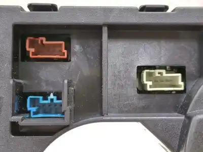 Pezzo di ricambio per auto di seconda mano comando multifunzione per citroen c4 picasso 2.0 hdi riferimenti oem iam 96644965xt  