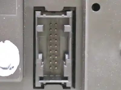 Peça sobressalente para automóvel em segunda mão quadrante por bmw serie 3 berlina (e90) 2.0 16v diesel cat referências oem iam 698348701  