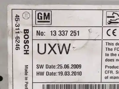 Peça sobressalente para automóvel em segunda mão sistema de áudio / rádio cd por opel insignia a (g09) 2.0 cdti (68) referências oem iam 13337251   Peça sobressalente para automóvel em segunda mão sistema de áudio / rádio cd por opel insignia a (g09) 2.0 cdti (68) referências oem iam 13337251