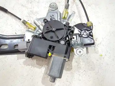 Pezzo di ricambio per auto di seconda mano alzacristalli anteriore sinistro per opel insignia a (g09) 2.0 cdti (68) riferimenti oem iam 13302451   Pezzo di ricambio per auto di seconda mano alzacristalli anteriore sinistro per opel insignia a (g09) 2.0 cdti (68) riferimenti oem iam 13302451