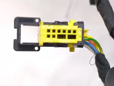 Pezzo di ricambio per auto di seconda mano volante per citroen c4 picasso i monospace (ud_) 2.0 hdi 138 riferimenti oem iam 96821843zd  