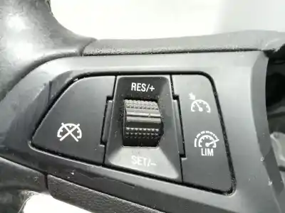 Peça sobressalente para automóvel em segunda mão volante por opel corsa e (x15) 1.4 (08, 68) referências oem iam 13403216  