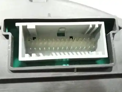 Second-hand car spare part dashboard for renault megane ii (bm0/1_, cm0/1_) 1.9 dci oem iam references 820039700d  