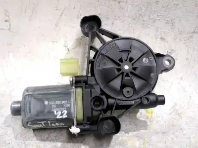 Peça sobressalente para automóvel em segunda mão Motor Elevador Vidro Dianteiro Direito por SEAT LEON (KL1) 2.0 TDI Referências OEM IAM 5Q0959802C E850202102  