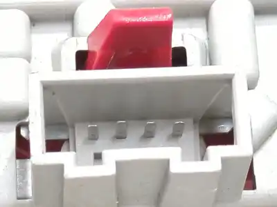 Second-hand car spare part left tailgate door light for audi a4 b8 (8k2) 3.0 tdi quattro oem iam references 8k9945093b   Second-hand car spare part left tailgate door light for audi a4 b8 (8k2) 3.0 tdi quattro oem iam references 8k9945093b