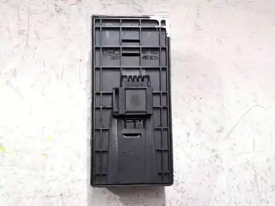 Автозапчасти б/у выключатель левого переднего окна за audi a4 b7 (8ec) 2.0 tdi 16v ссылки oem iam 035608s  