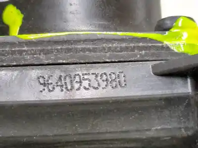 Pezzo di ricambio per auto di seconda mano valvola aria aggiuntiva per citroen c4 i (lc_) 2.0 hdi riferimenti oem iam 9640953980  