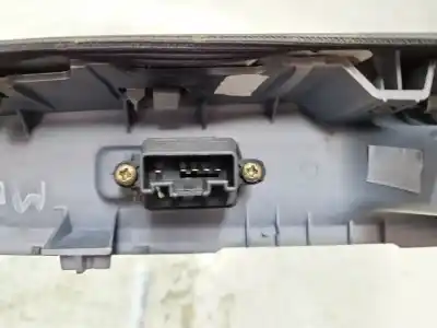 Peça sobressalente para automóvel em segunda mão botão / interruptor elevador vidro dianteiro direito por mazda 2 (dy) 1.4 cd referências oem iam 3m71a24184dpia01  