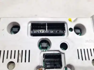 Peça sobressalente para automóvel em segunda mão quadrante por ssangyong rodius 2.7 turbodiesel cat referências oem iam 8020021101  