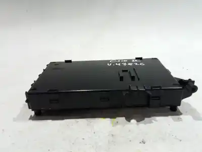 Pezzo di ricambio per auto di seconda mano scatola relè/fusibili per renault clio ii fase ii (b/cb0) authentique riferimenti oem iam p8200621762a   Pezzo di ricambio per auto di seconda mano scatola relè/fusibili per renault clio ii fase ii (b/cb0) authentique riferimenti oem iam p8200621762a