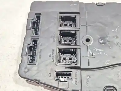 Автозапчасти б/у блок реле/предохранителей за renault megane i scenic (ja0) 1.9 d alize ссылки oem iam 8200306434  