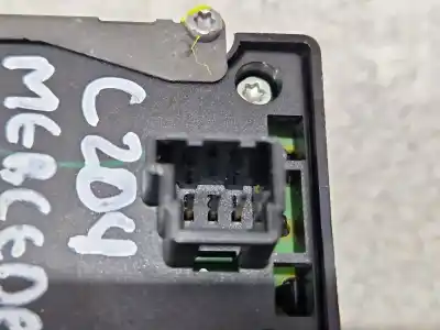 Автозапчастина б/у передні вікний вмикач для mercedes-benz clase c coupé (c204) c 220 cdi (204.302) посилання на oem iam a1729056900  