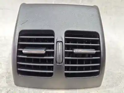 Автозапчастина б/у аераційна решіта для mercedes-benz clase c coupé (c204) c 220 cdi (204.302) посилання на oem iam a2048300954