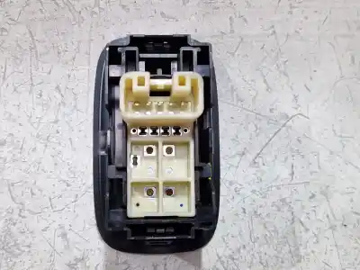 Peça sobressalente para automóvel em segunda mão botão / interruptor elevador vidro traseiro esquerdo por toyota auris (_e15_) 2.0 d-4d (ade150_) referências oem iam   