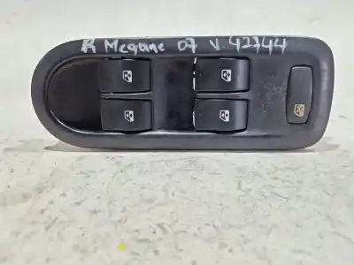 Автозапчасти б/у выключатель левого переднего окна за RENAULT MEGANE II RANCHERA FAMILIAR (KM0/1_) 1.9 DCI (KMRG, KM1G, KM0G, KM2C) ссылки OEM IAM 8200160603   Автозапчасти б/у выключатель левого переднего окна за RENAULT MEGANE II RANCHERA FAMILIAR (KM0/1_) 1.9 DCI (KMRG, KM1G, KM0G, KM2C) ссылки OEM IAM 8200160603