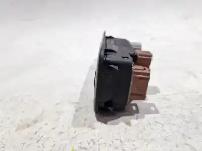 Автозапчасти б/у выключатель левого переднего окна за renault megane ii ranchera familiar (km0/1_) 1.9 dci (kmrg, km1g, km0g, km2c) ссылки oem iam 8200160603   Автозапчасти б/у выключатель левого переднего окна за renault megane ii ranchera familiar (km0/1_) 1.9 dci (kmrg, km1g, km0g, km2c) ссылки oem iam 8200160603