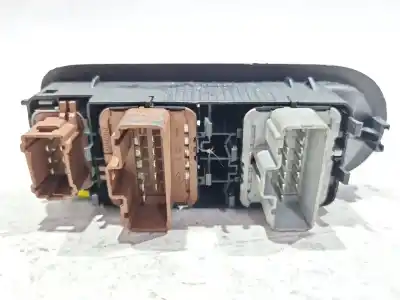 Автозапчасти б/у выключатель левого переднего окна за renault megane ii ranchera familiar (km0/1_) 1.9 dci (kmrg, km1g, km0g, km2c) ссылки oem iam 8200160603   Автозапчасти б/у выключатель левого переднего окна за renault megane ii ranchera familiar (km0/1_) 1.9 dci (kmrg, km1g, km0g, km2c) ссылки oem iam 8200160603