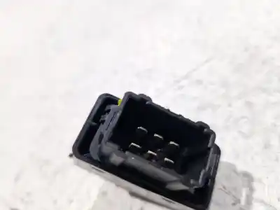 Автозапчастина б/у передній правий віконний вимикач для peugeot 207/207+ (wa_, wc_) 1.6 hdi посилання на oem iam 90981696   Автозапчастина б/у передній правий віконний вимикач для peugeot 207/207+ (wa_, wc_) 1.6 hdi посилання на oem iam 90981696